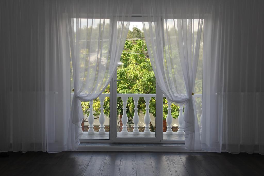 ברסט Lebediny Guest House מראה חיצוני תמונה