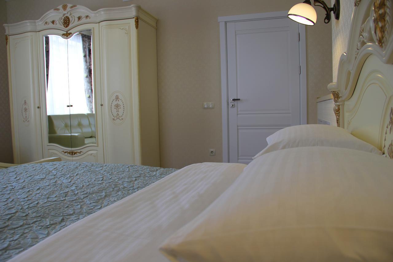 ברסט Lebediny Guest House מראה חיצוני תמונה