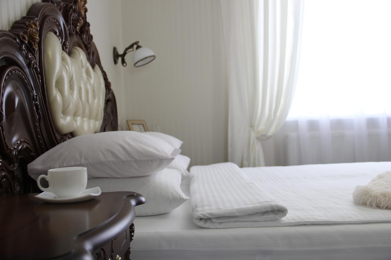 ברסט Lebediny Guest House מראה חיצוני תמונה
