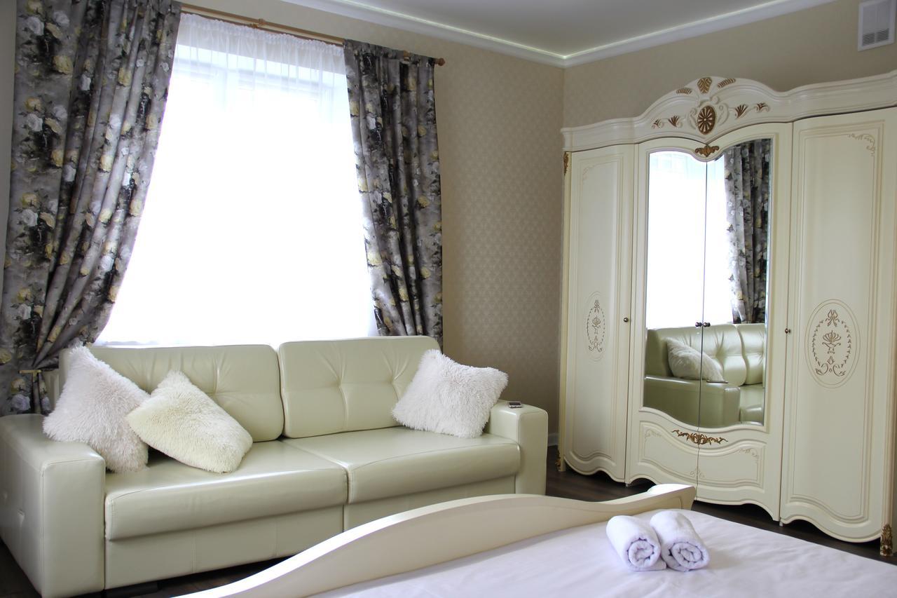 ברסט Lebediny Guest House מראה חיצוני תמונה
